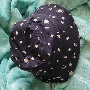 To The Market Bucket Hat ~ Moon, Sun and Star🌙🌞⭐